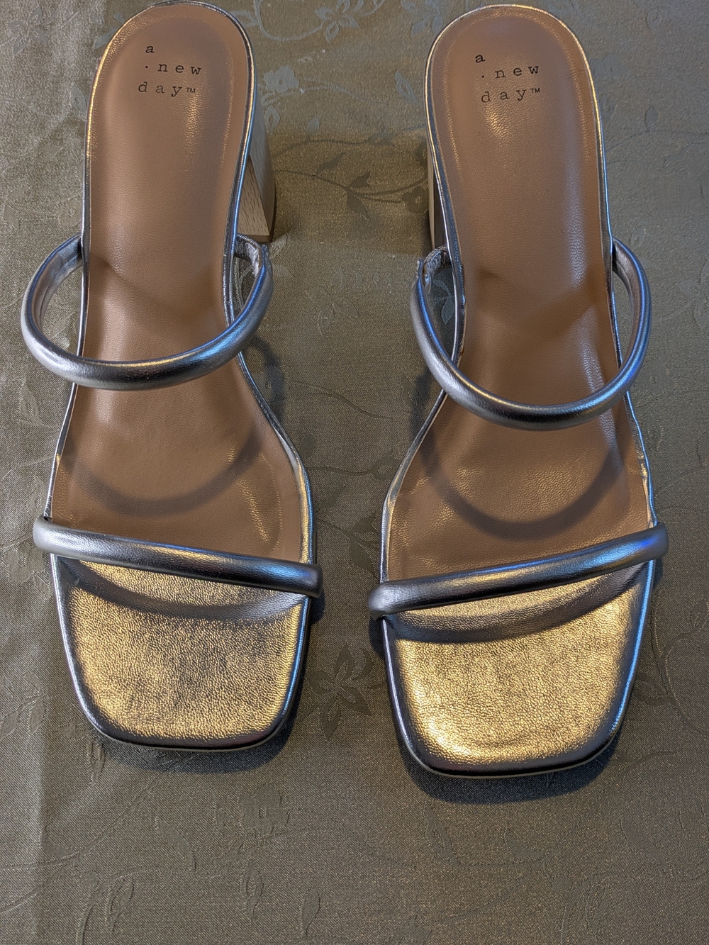 A New Day women's metallic silver strappy slide heels, size 9